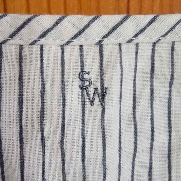 Size 8 White Linen Dress - Picture 2 of 9